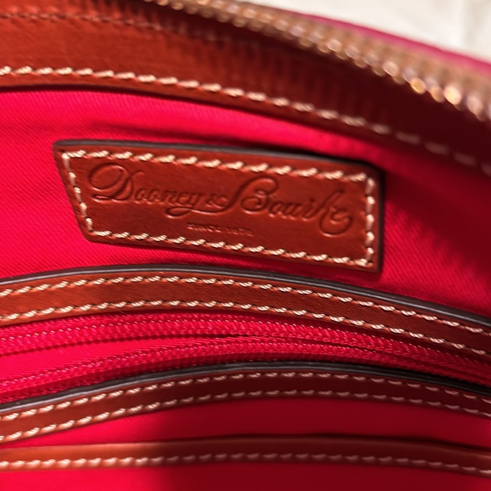 New Without Tags Dooney Bourke purse - Picture 5 of 9